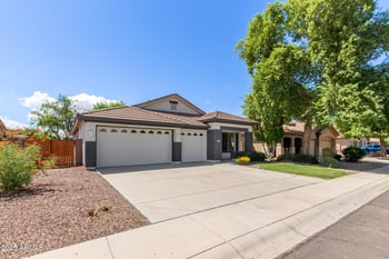 12521 Alegre Dr, Litchfield Park, AZ 85340