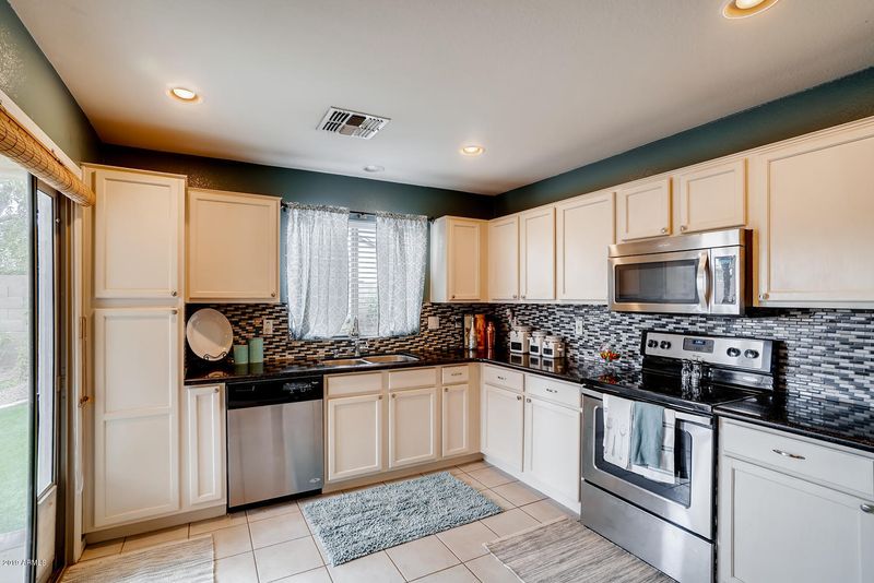 12522 W Buchanan St, Avondale, AZ 85323
