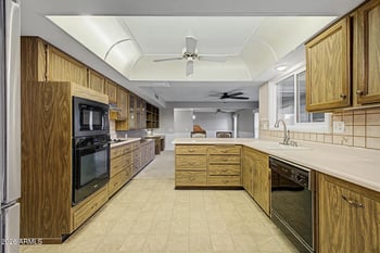 12523 Parkwood Dr, Sun City West, AZ 85375