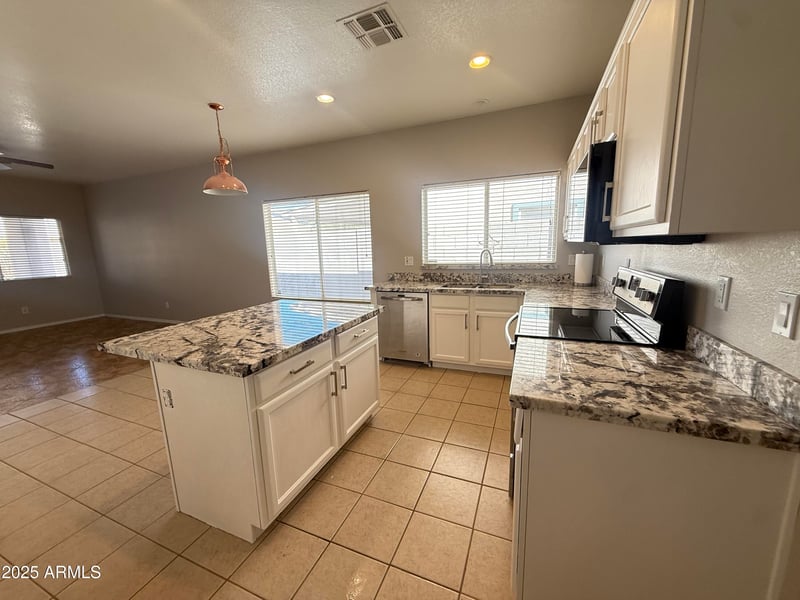 12524 Adams St, Avondale, AZ 85323
