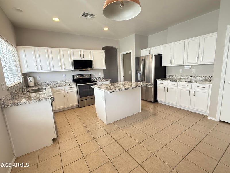 12524 Adams St, Avondale, AZ 85323