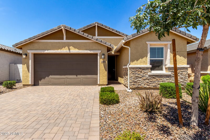 12524 W Trumbull Rd, Avondale, AZ 85323