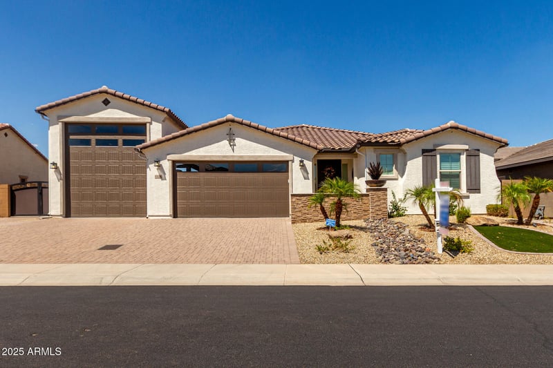 12528 W Tuckey Ln, Glendale, AZ 85307