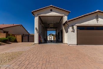 12528 W Tuckey Ln, Glendale, AZ 85307