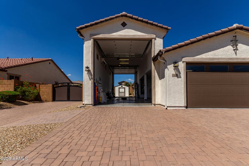 12528 W Tuckey Ln, Glendale, AZ 85307