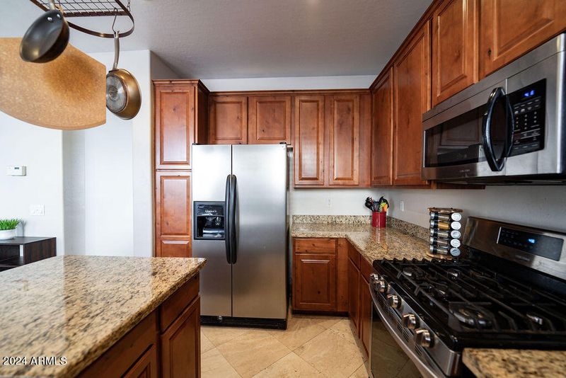 1253 E Julian Dr, Gilbert, AZ 85295