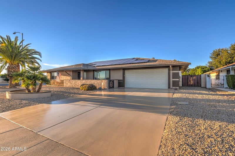 12530 W Skylark Dr, Sun City West, AZ 85375
