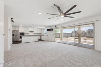 12531 Glenn Dr, Glendale, AZ 85307