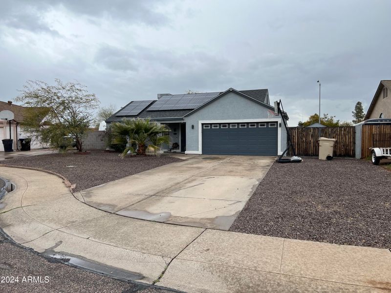 12537 N 83rd Dr, Peoria, AZ 85381
