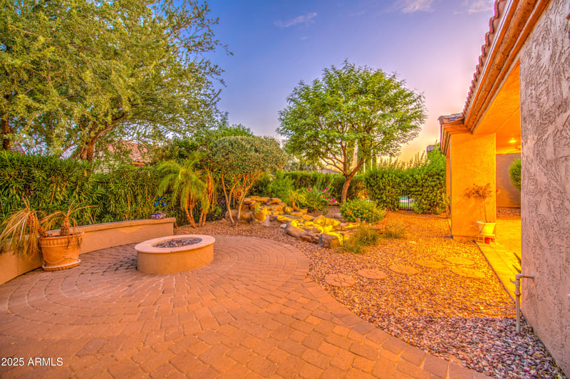 12539 Bajada Rd, Peoria, AZ 85383