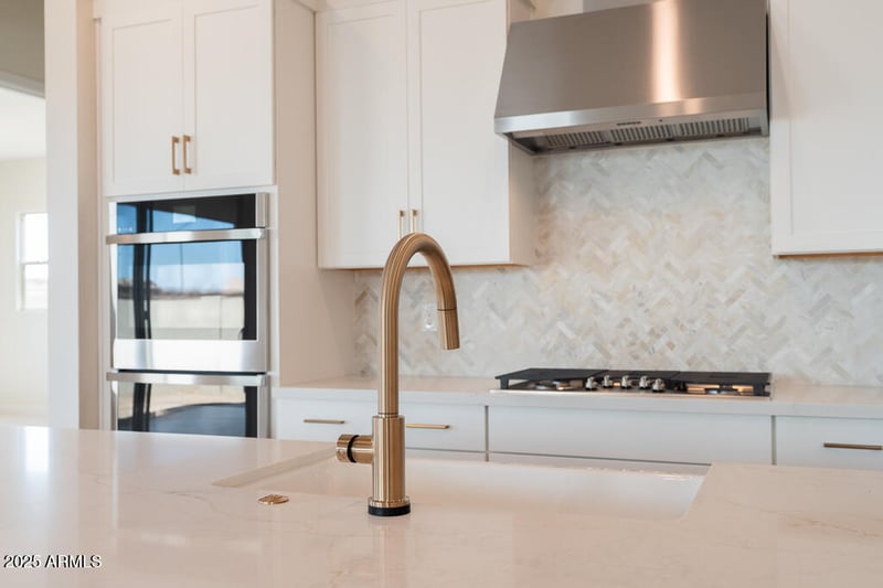 1254 Penedes Dr, Gilbert, AZ 85298