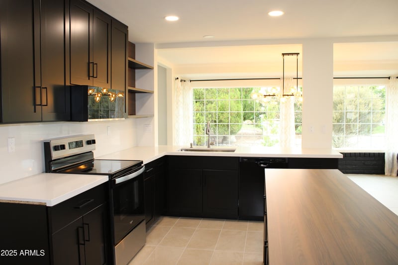 12542 Parkwood Dr, Sun City West, AZ 85375