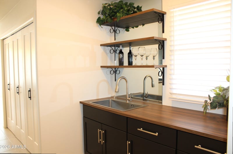 12542 Parkwood Dr, Sun City West, AZ 85375