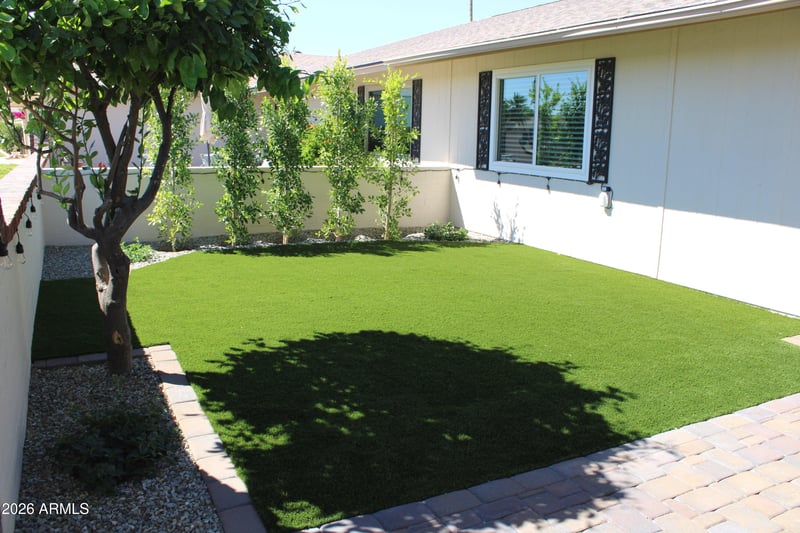 12542 Parkwood Dr, Sun City West, AZ 85375