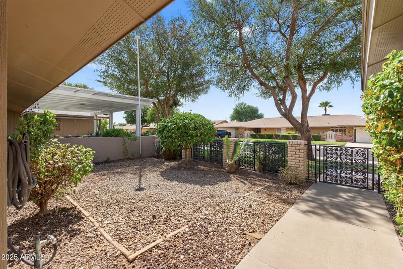 12546 Seneca Dr, Sun City West, AZ 85375