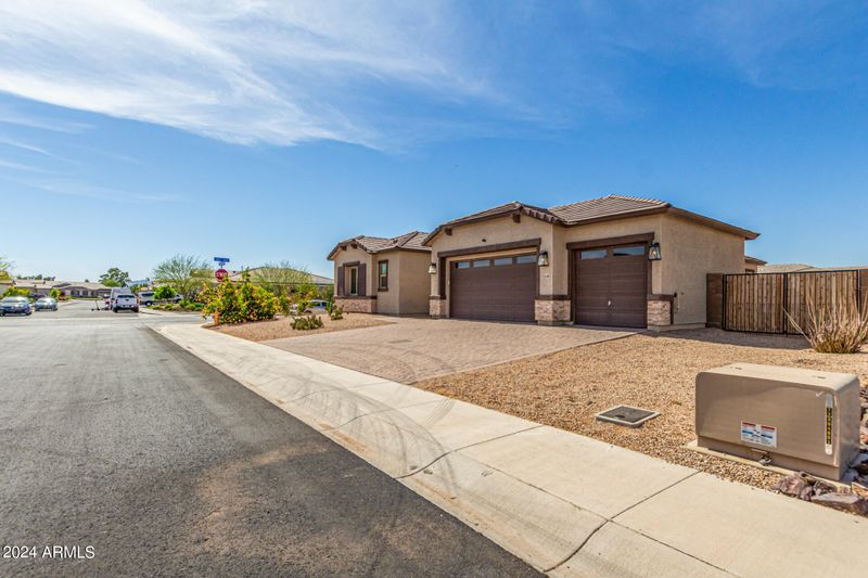 12548 W Lawrence Rd, Glendale, AZ 85307