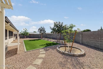 12548 W Pinetop Dr, Sun City West, AZ 85375