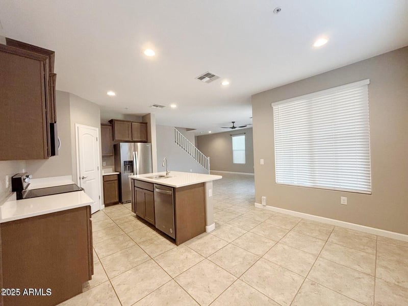 1255 Arizona Ave #1124, Chandler, AZ 85225