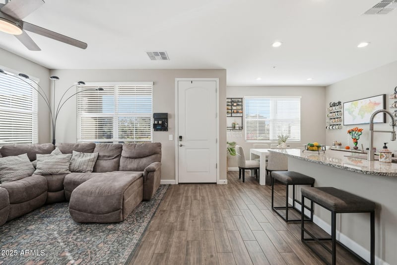1255 Arizona Ave #1323, Chandler, AZ 85225