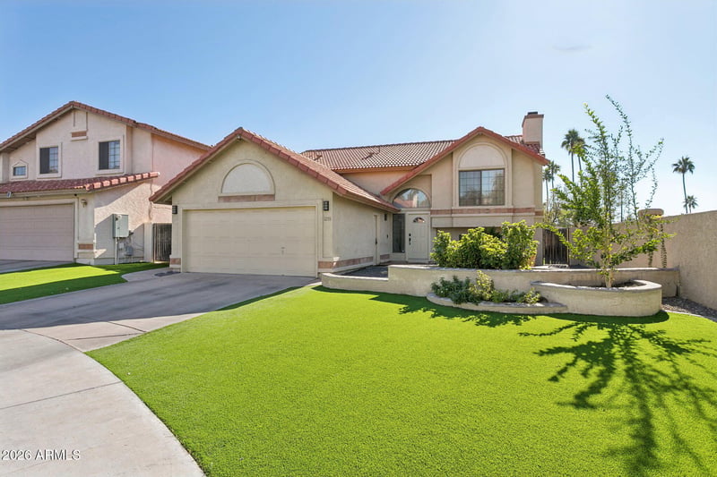 1255 Sea Shell Dr, Gilbert, AZ 85233