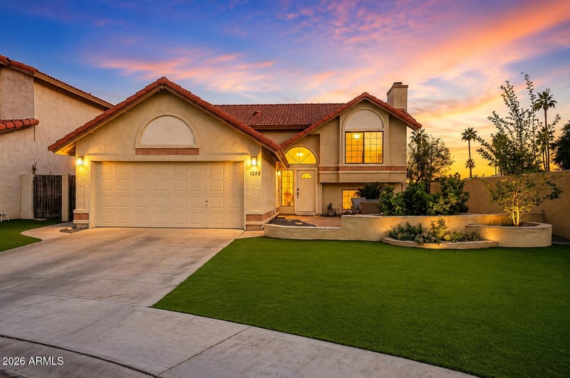 1255 Sea Shell Dr, Gilbert, AZ 85233