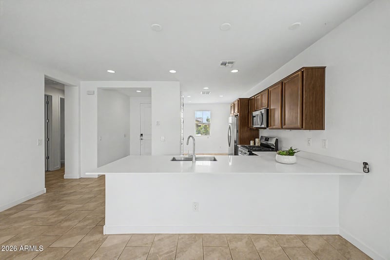 12550 Morten Ave, Glendale, AZ 85307