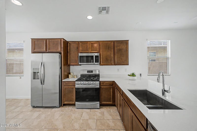 12550 Morten Ave, Glendale, AZ 85307