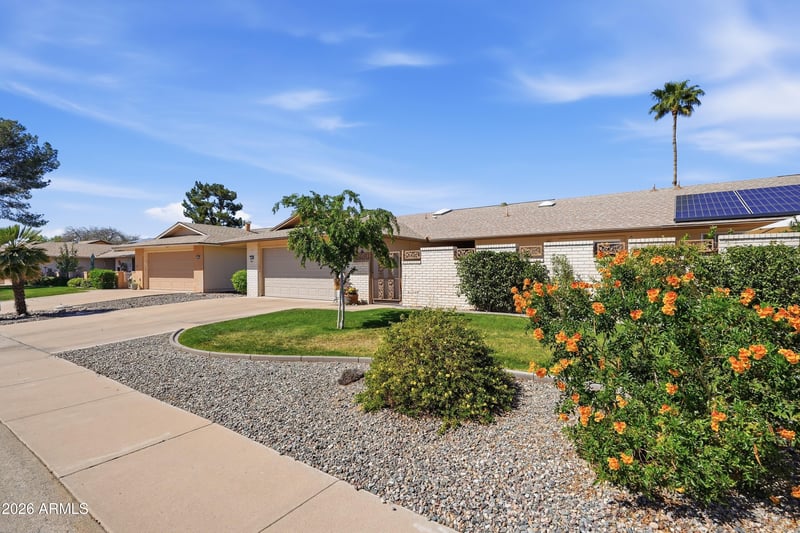 12550 Parkwood Dr, Sun City West, AZ 85375
