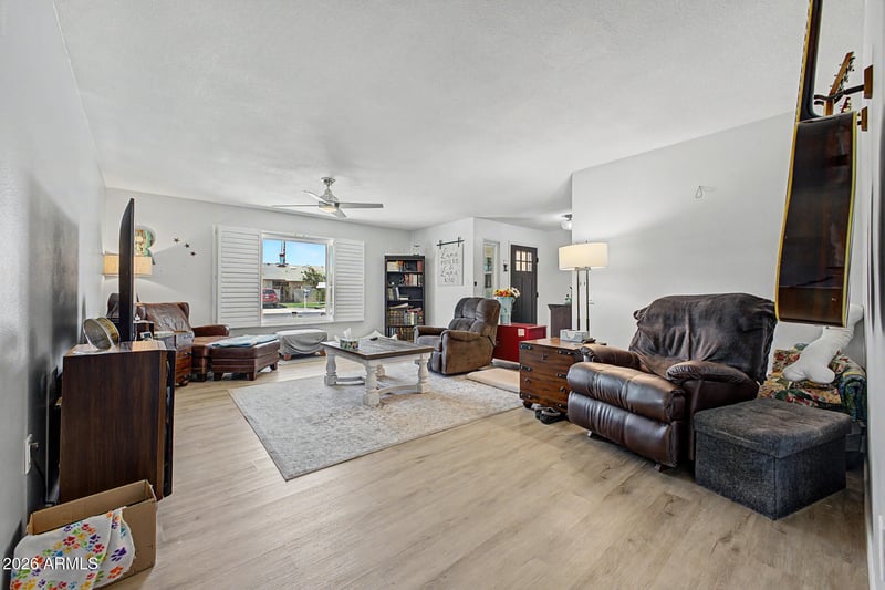 12551 Parkwood Dr, Sun City West, AZ 85375