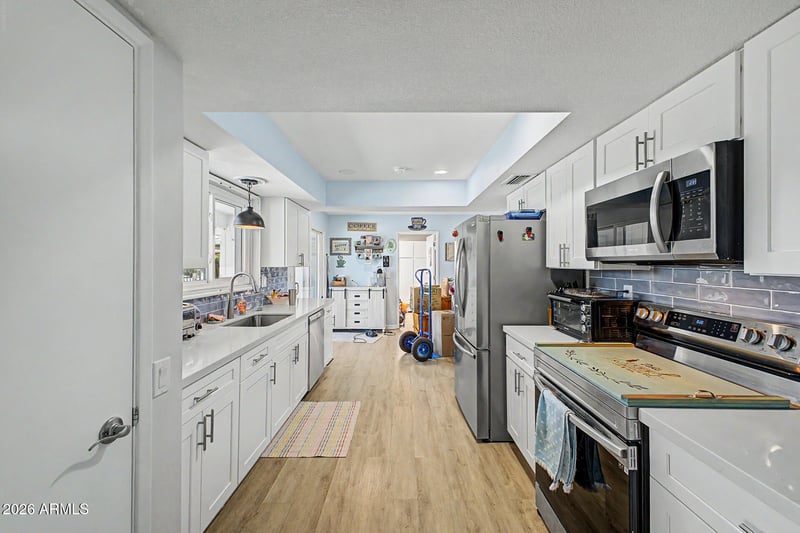 12551 Parkwood Dr, Sun City West, AZ 85375