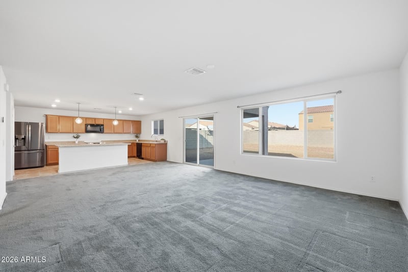 12568 Midway Ave, Glendale, AZ 85307