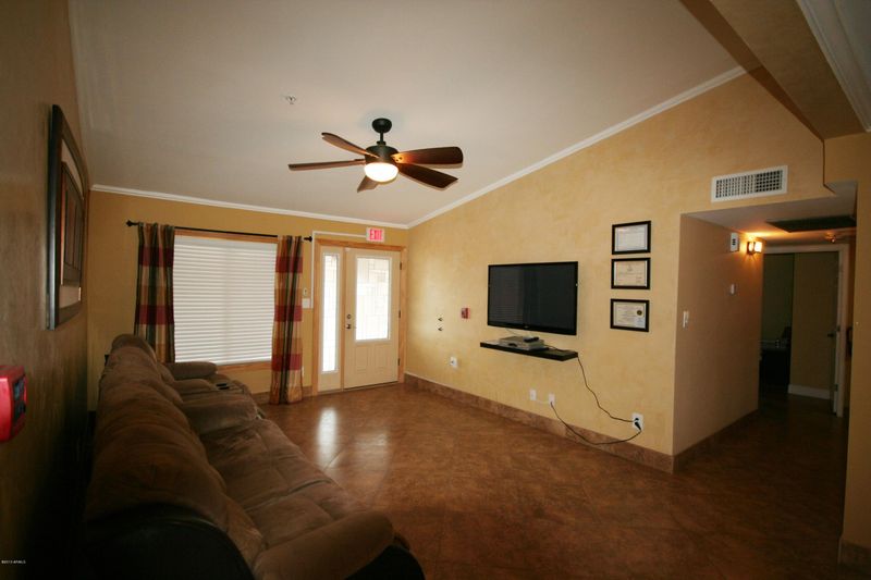 1257 W Kilarea Ave, Mesa, AZ 85202
