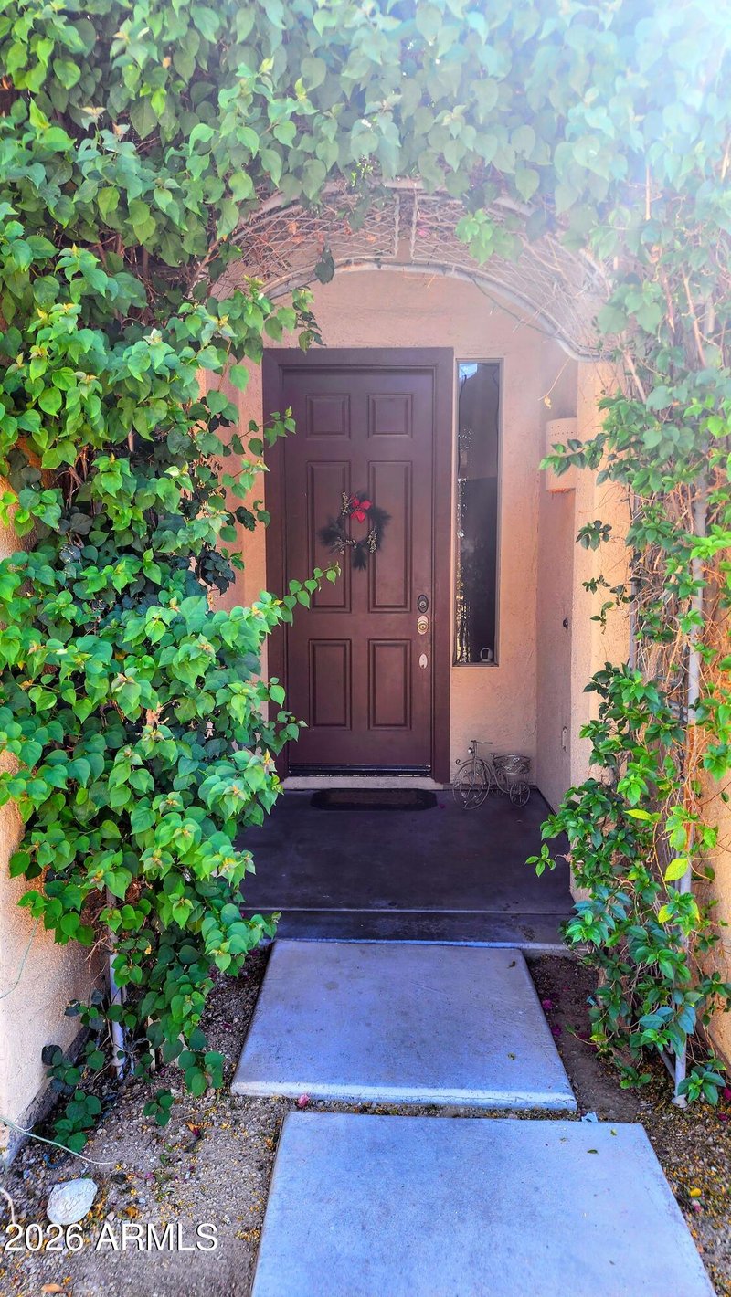 12571 Osborn Rd, Avondale, AZ 85323