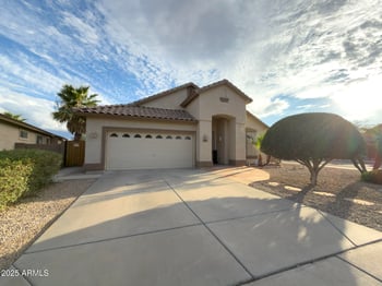 12575 Osborn Rd, Avondale, AZ 85392