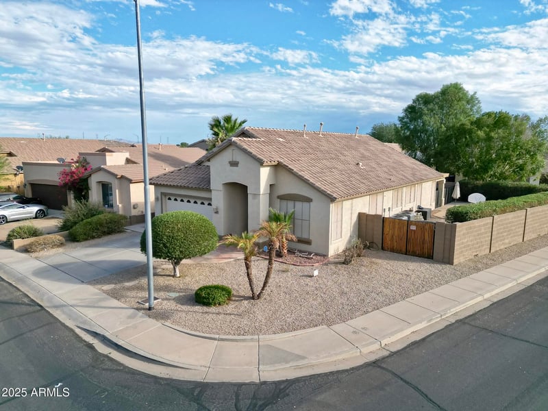 12575 Osborn Rd, Avondale, AZ 85392