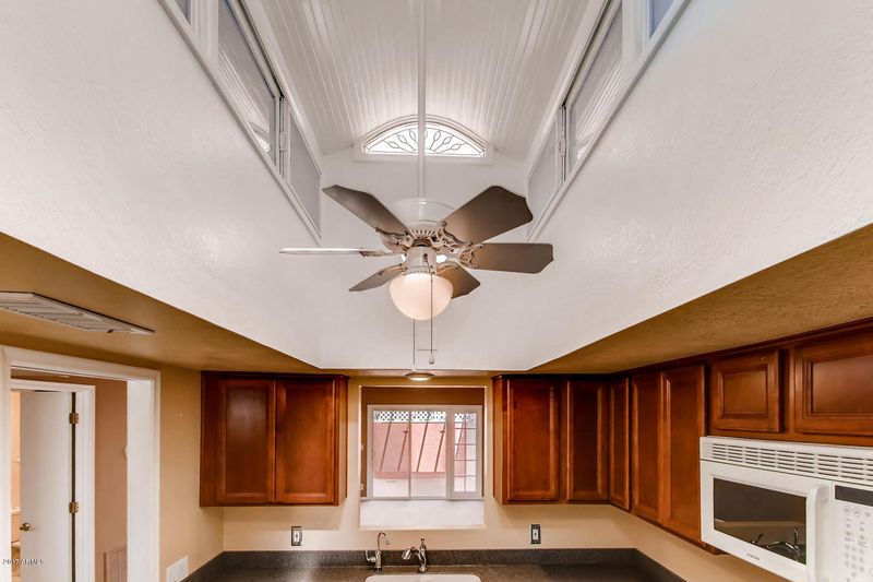 1258 E Avenida Hermosa --, Phoenix, AZ 85014