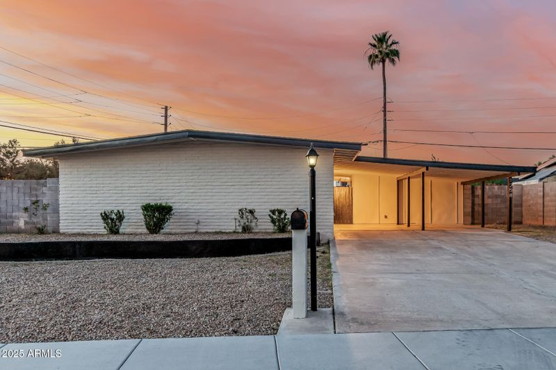 1258 E Campus Dr, Tempe, AZ 85282