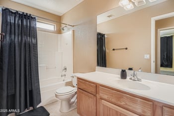 1258 Heritage Dr, Gilbert, AZ 85296