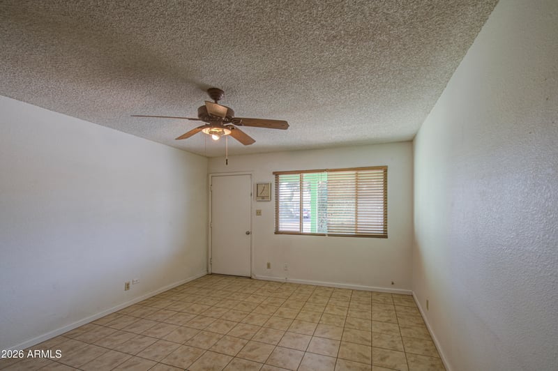 1258 W Manhatton Dr, Tempe, AZ 85282