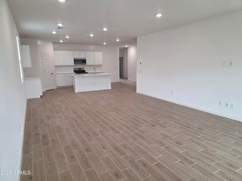 12588 W Locust Ln, Avondale, AZ 85323