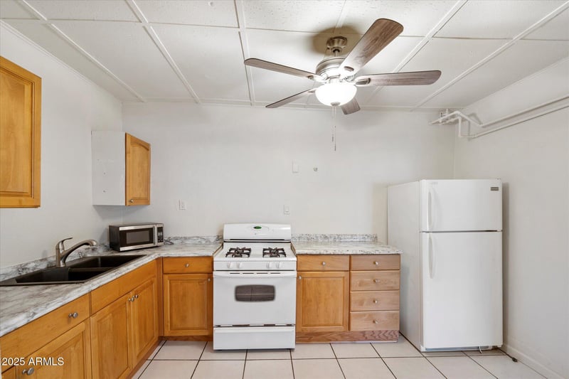 126 10th Ave, Phoenix, AZ 85007