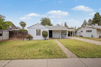 126 3rd Pl, Mesa, AZ 85201