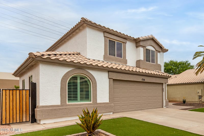 126 Bay Dr, Gilbert, AZ 85233