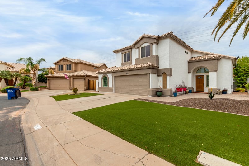 126 Bay Dr, Gilbert, AZ 85233