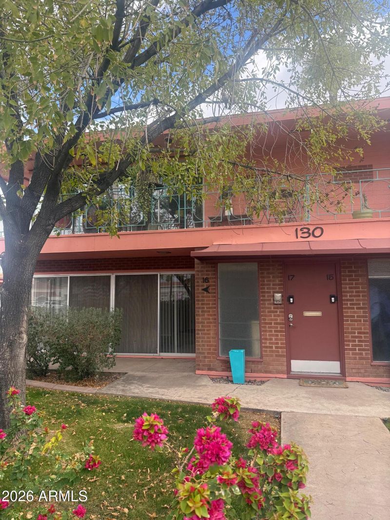 126 E Coronado Rd #17, Phoenix, AZ 85004
