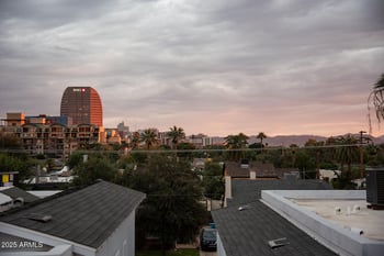 126 Holcomb Ln, Phoenix, AZ 85003