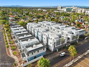 126 Holcomb Ln, Phoenix, AZ 85003