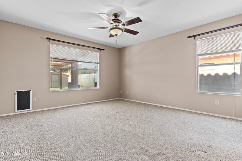 126 Ogden Cir, Mesa, AZ 85206