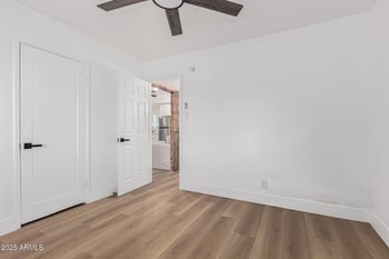 126 Pueblo Ave, Phoenix, AZ 85041