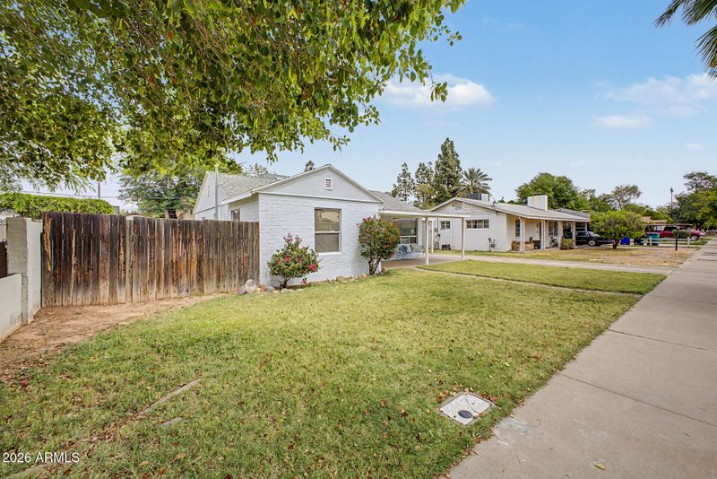 126 W 3rd Pl, Mesa, AZ 85201